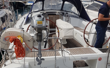 Beneteau Oceanis 43 for charter in Mallorca